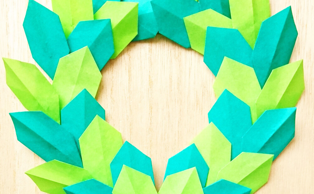 折り紙で葉っぱの作り方 子どもでも分かる簡単なリースの折り方も紹介 Weboo ウィーブー 暮らしをつくる