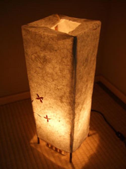 癒される灯り 和紙で作るランプシェードが素敵 Weboo ウィーブー 暮らしをつくる