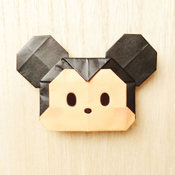 折り紙で作る ミッキーマウス の折り方 Weboo ウィーブー 暮らしをつくる