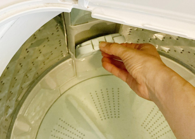 洗濯機】掃除が必要な「糸くずフィルター」って何？お手入れ方法を写真解説！ | WEBOO[ウィーブー] 暮らしをつくる