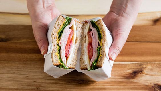 見てるだけで美味しい おしゃれなサンドイッチ詰め方 包み方 Weboo ウィーブー 暮らしをつくる